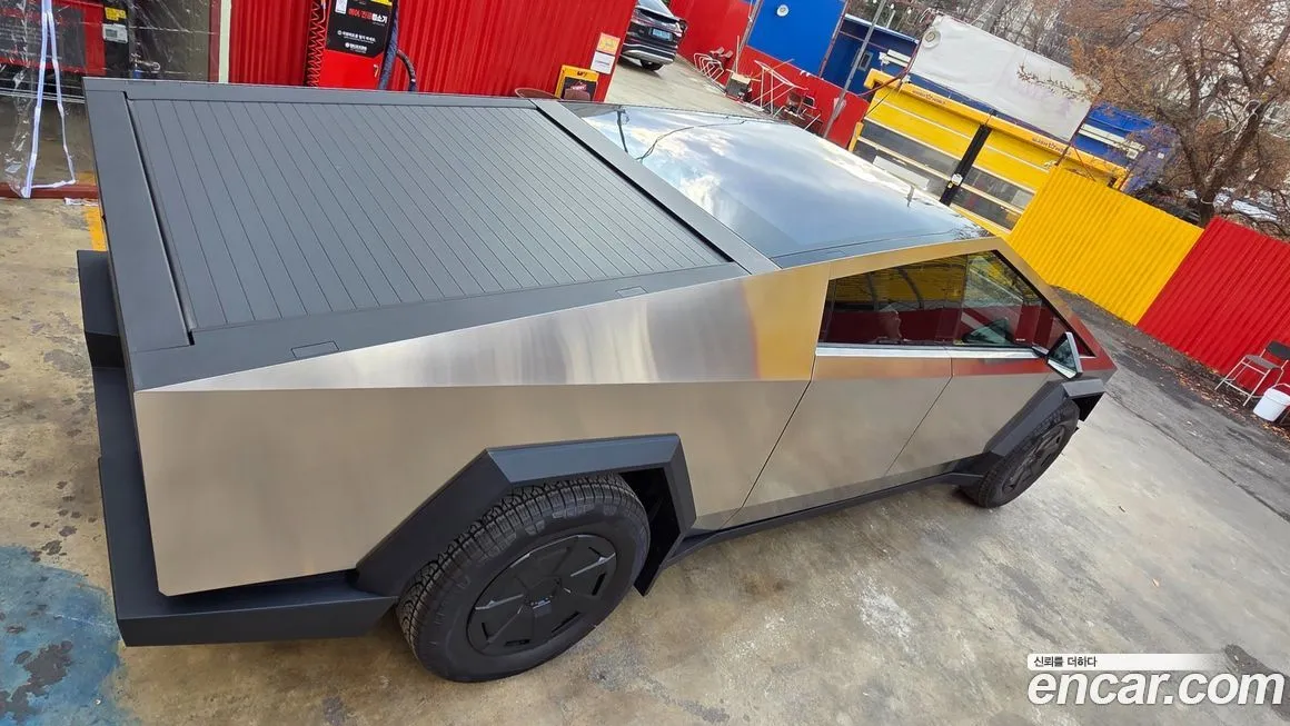 Tesla Cybertruck 2025 из KR, фото 10