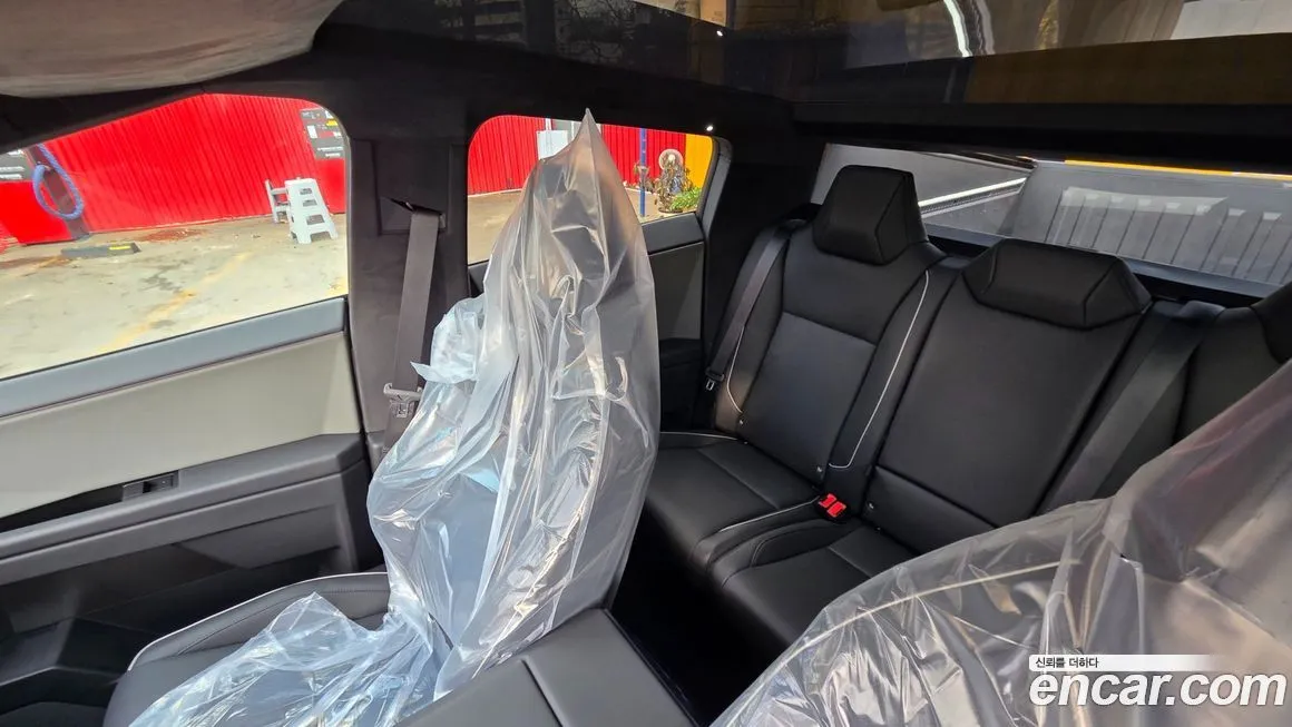 Tesla Cybertruck 2025 из KR, фото 8