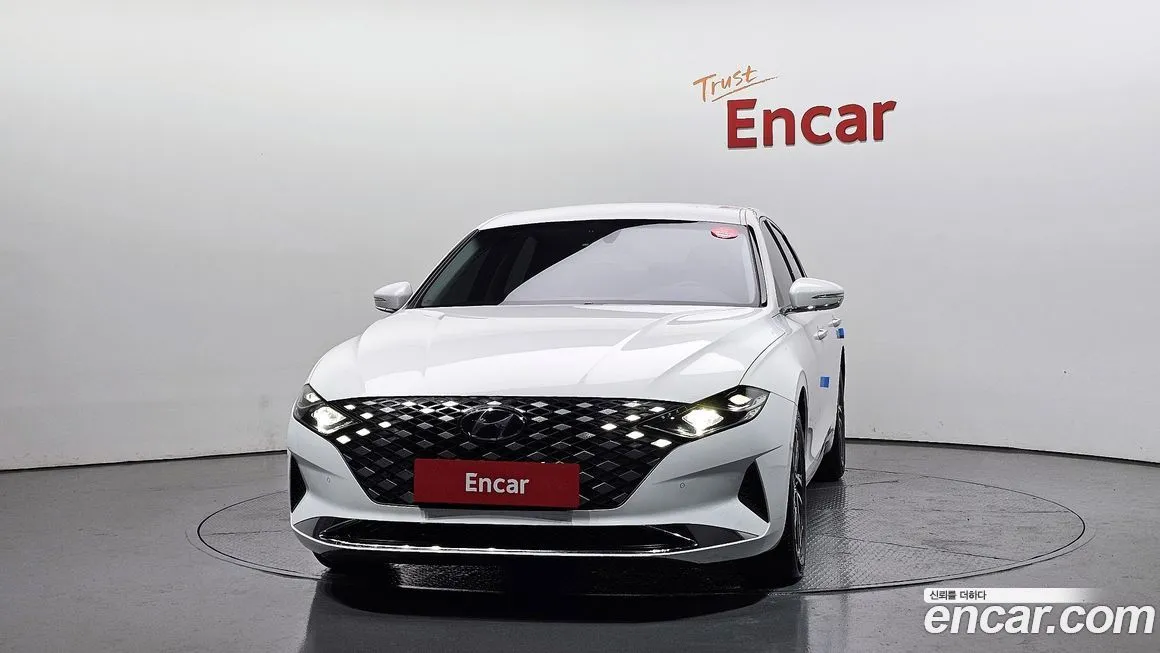 Hyundai Grandeur 2023 из KR, фото 3