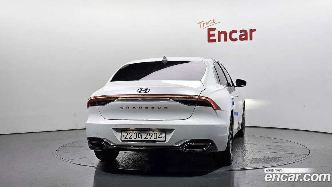 Hyundai Grandeur 2023 из KR, фото 4