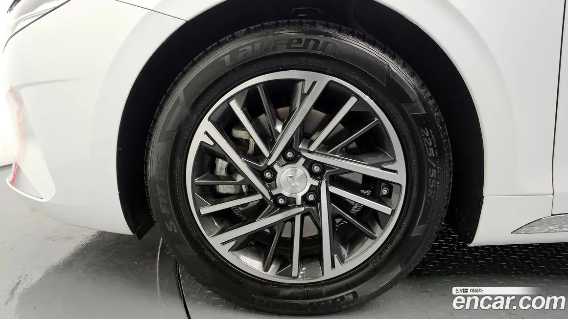 Hyundai Grandeur 2023 из KR, фото 5
