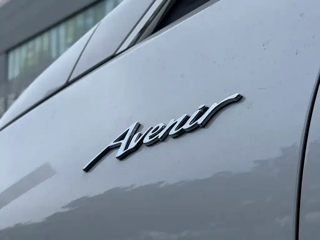 Buick GL8 Hybrid 2024 из CN, фото 6