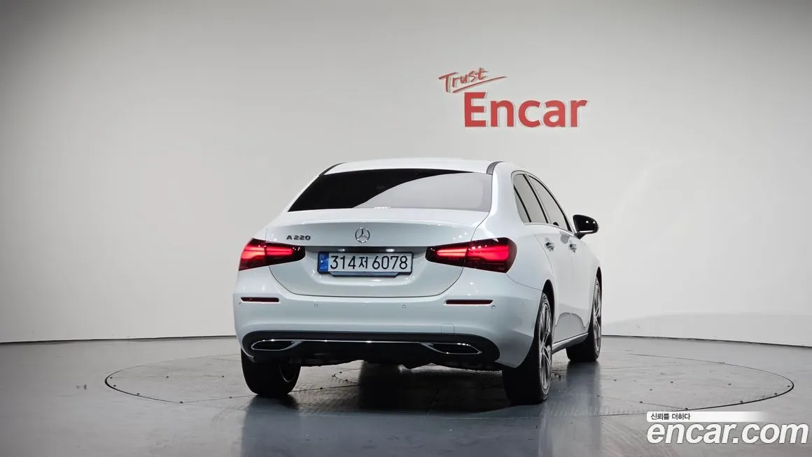 Mercedes-Benz A-Class — фото 4