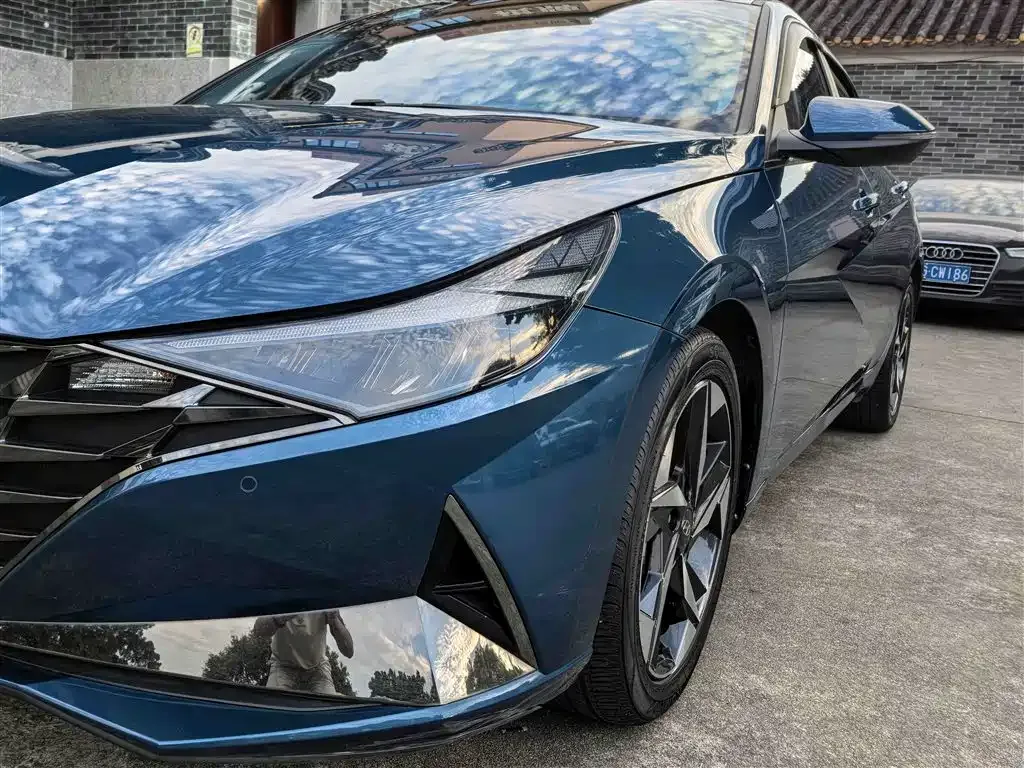 Hyundai Elantra 2023 из CN, фото 10