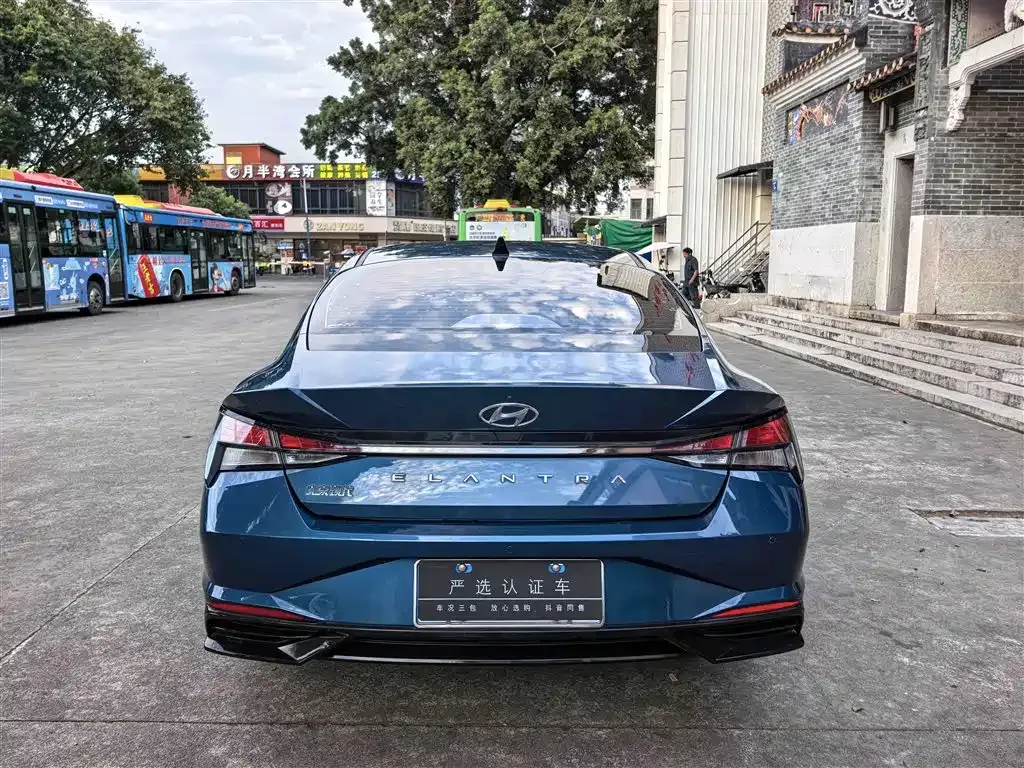 Hyundai Elantra 2023 из CN, фото 7