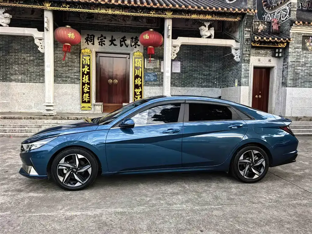 Hyundai Elantra 2023 из CN, фото 9
