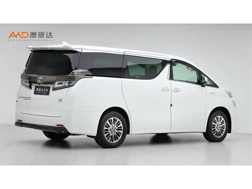 Toyota Vellfire 2023 из CN, фото 3