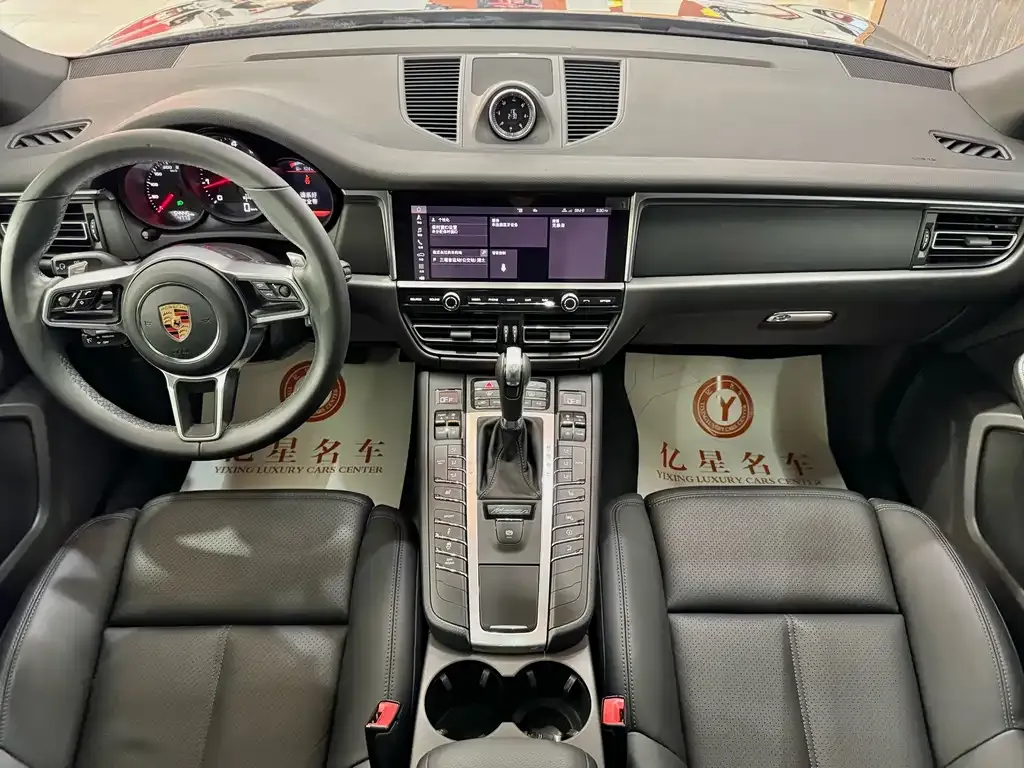 Porsche Macan 2021 из CN, фото 8