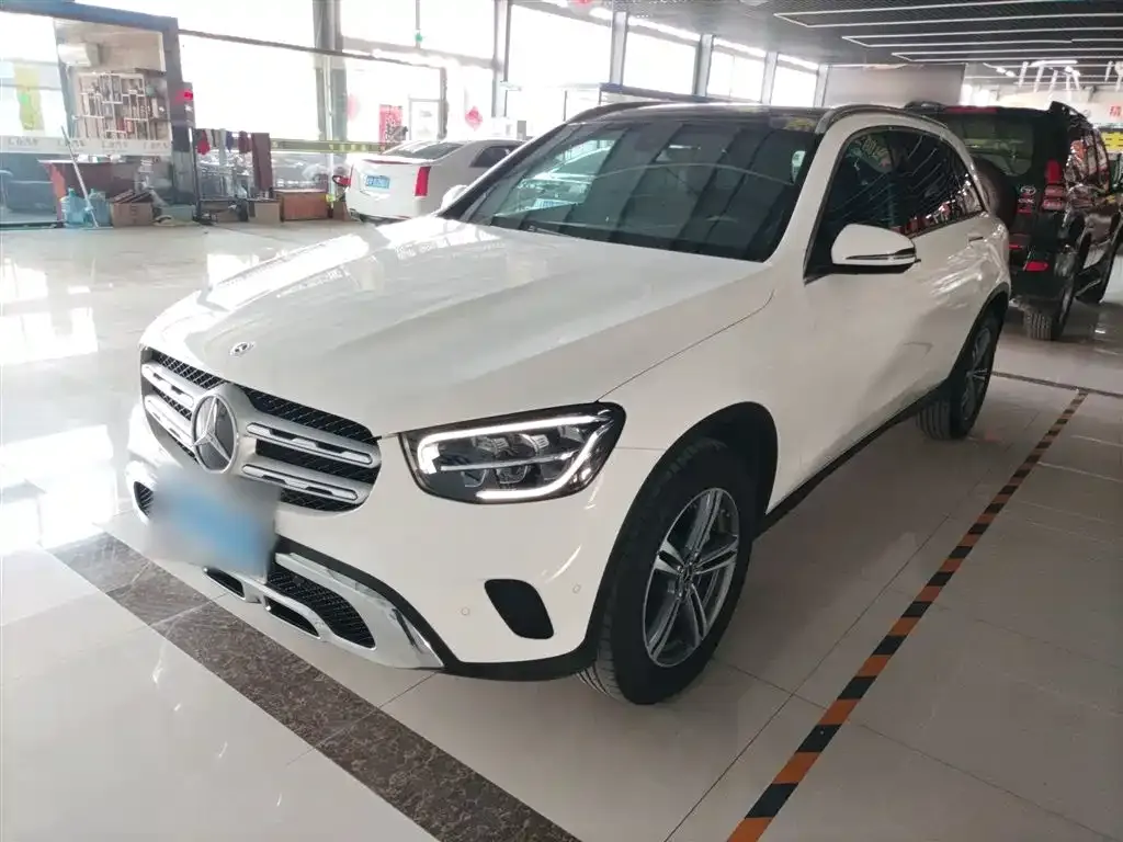Mercedes-Benz GLC — фото 1
