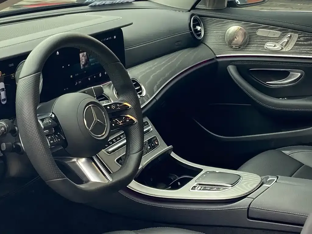 Mercedes-Benz E-Class 2021 из CN, фото 4