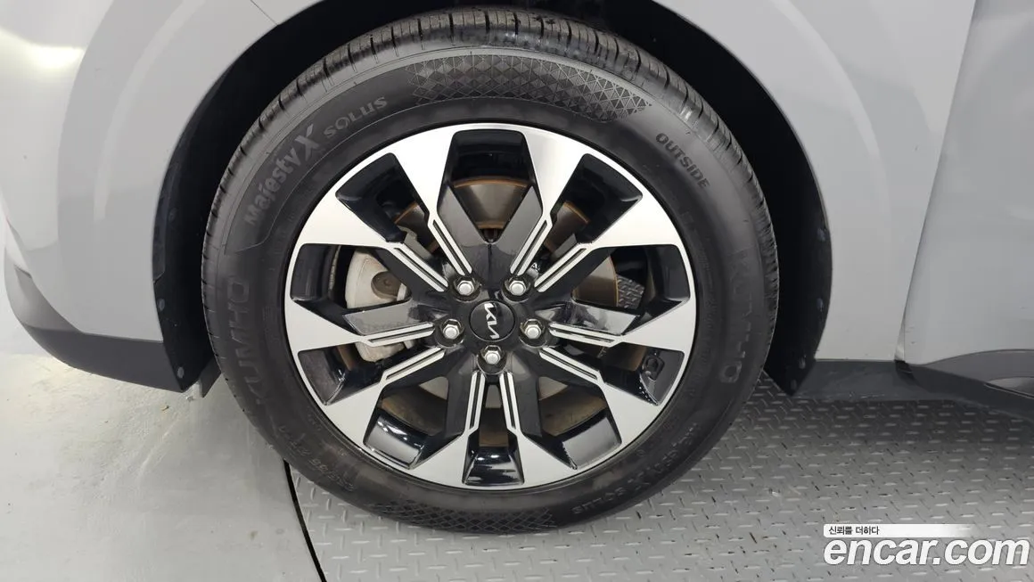 Kia Carnival 2023 из KR, фото 5