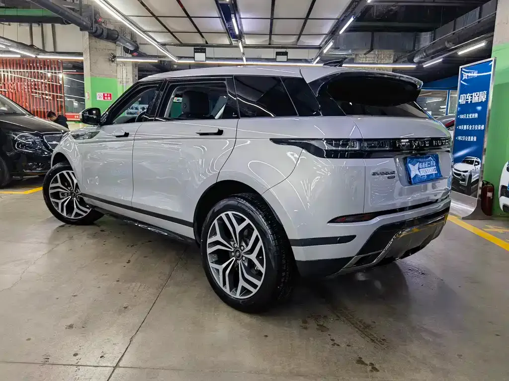 Land Rover Evoque 2023 из CN, фото 4