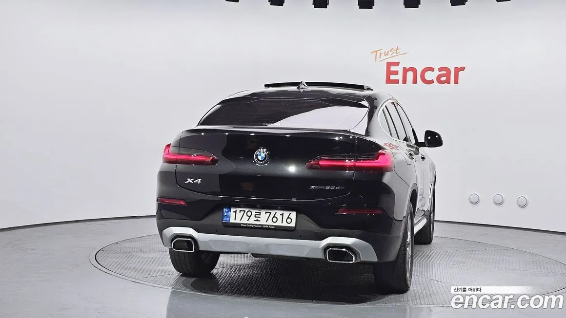 BMW X4 2022 из KR, фото 4