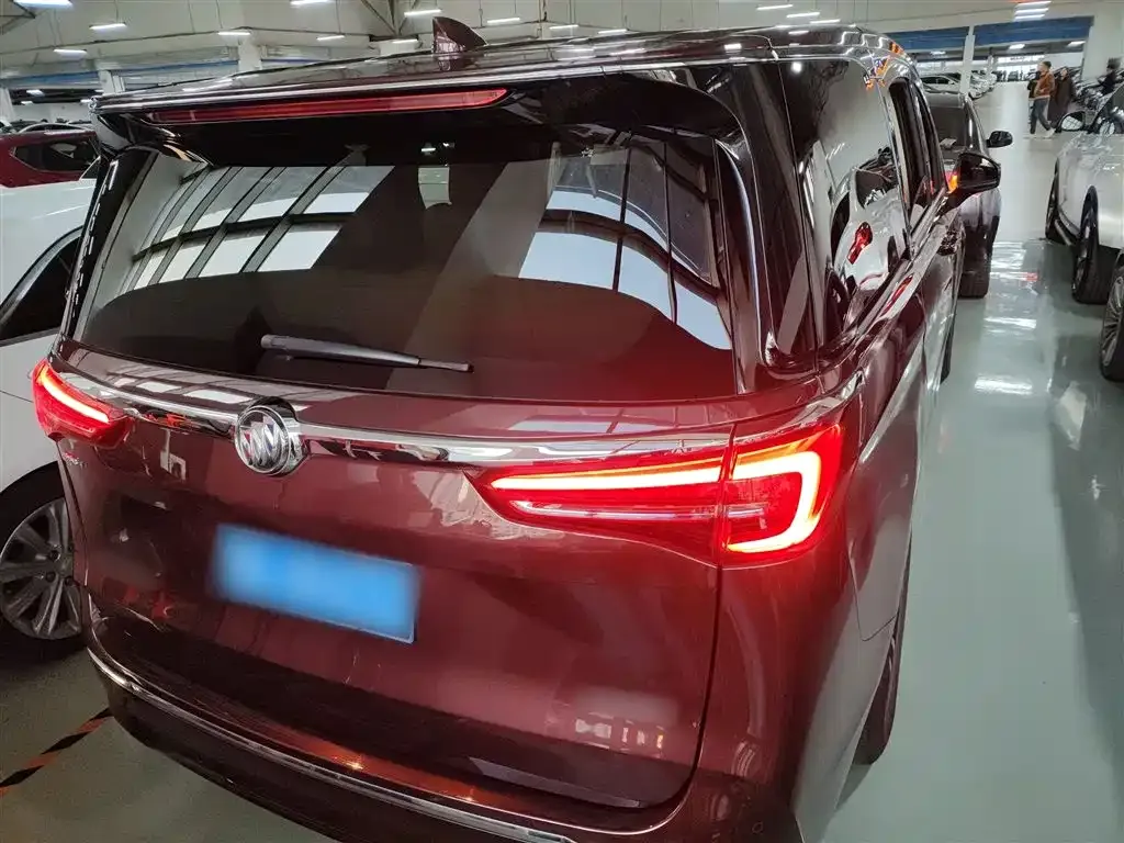 Buick GL8 2022 из CN, фото 7
