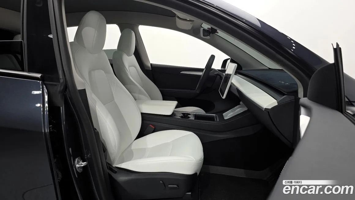 Tesla Model Y 2024 из KR, фото 10