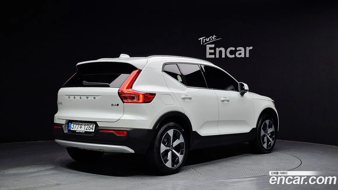 Volvo XC40 2025 из KR, фото 2
