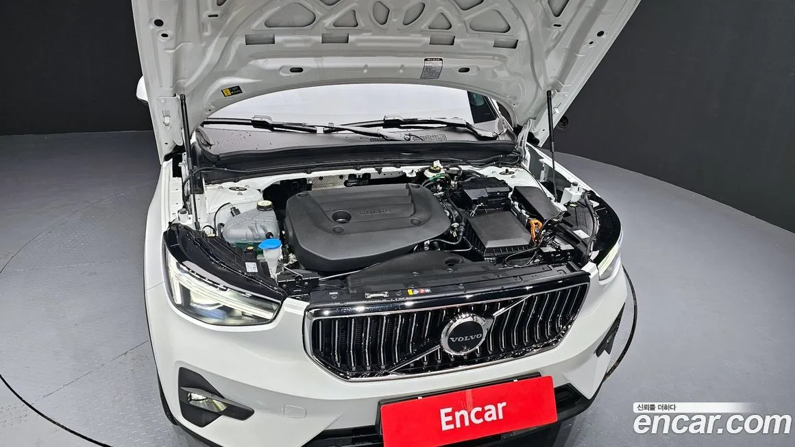 Volvo XC40 2025 из KR, фото 6