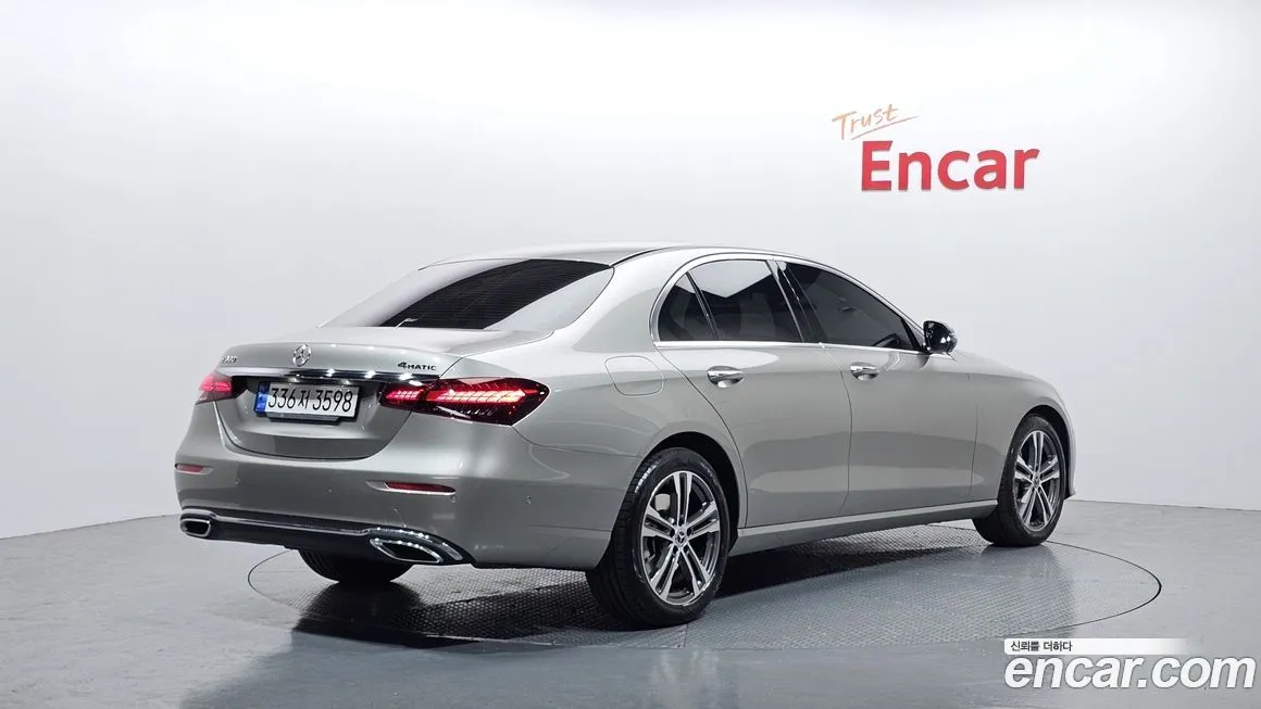 Mercedes-Benz E-Class 2022 из KR, фото 2