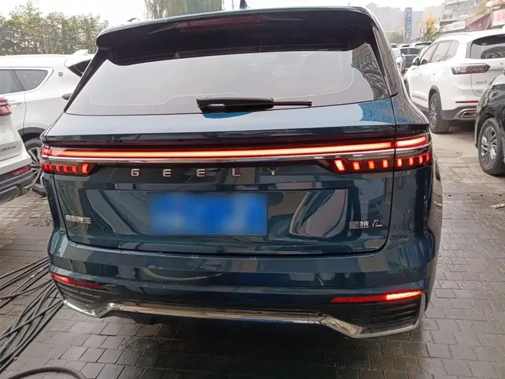 Geely Xingyue L — фото 6