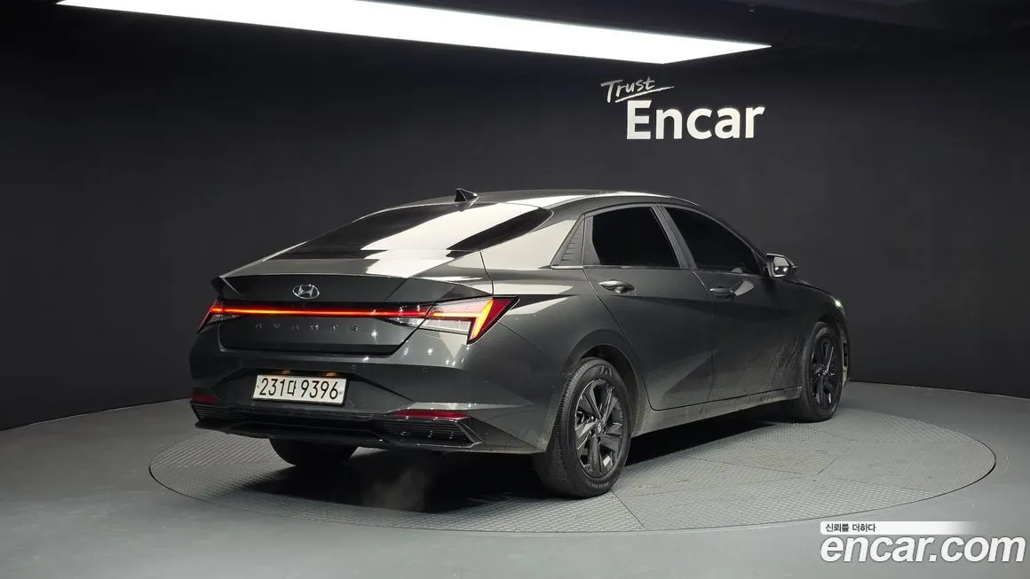 Hyundai AVANTE — фото 2