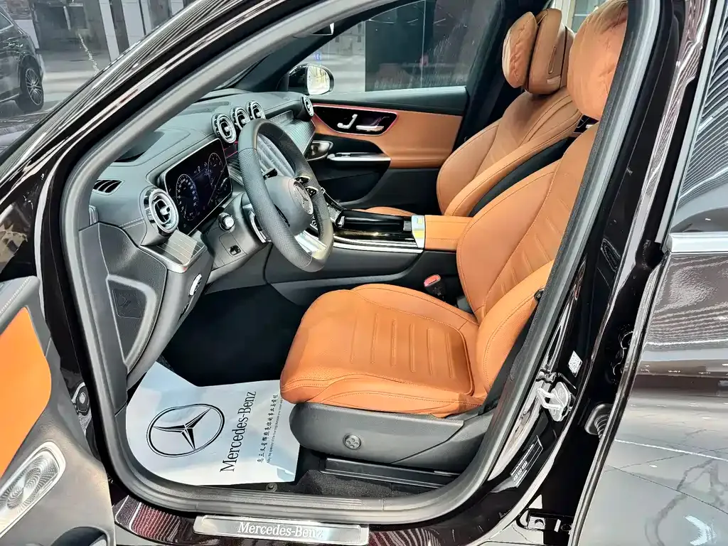 Mercedes-Benz GLC — фото 10