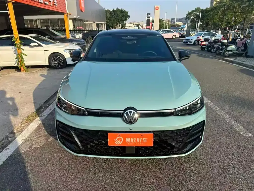 Volkswagen Passat — фото 2