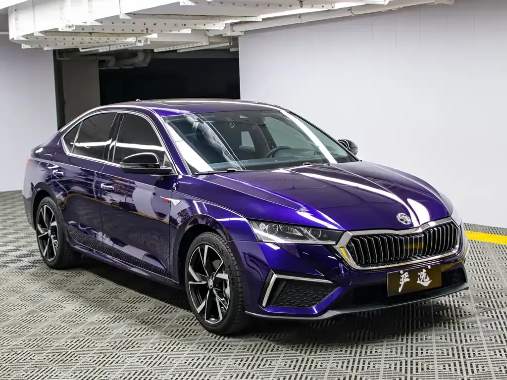 Skoda Octavia 2022 из CN, фото 3