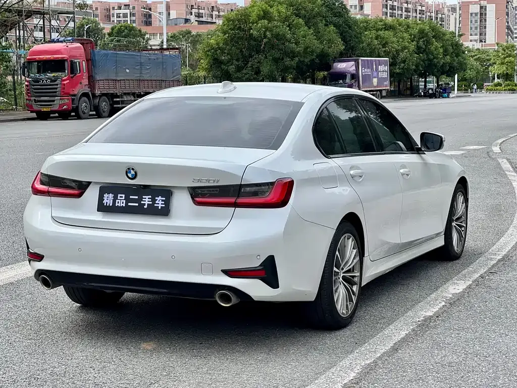 BMW 3 Series — фото 4