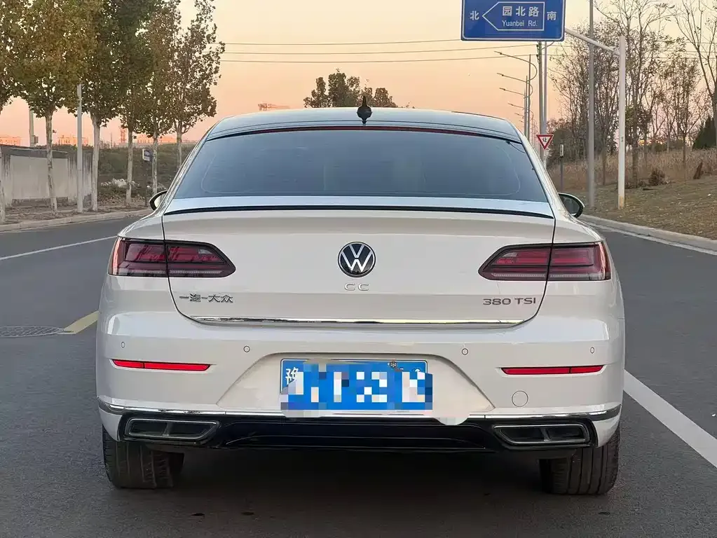 Volkswagen CC 2023 из CN, фото 6