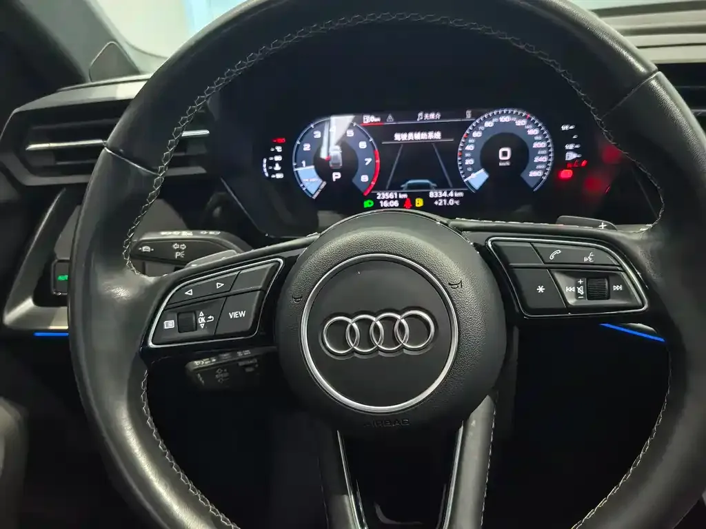 Audi A3 — фото 10