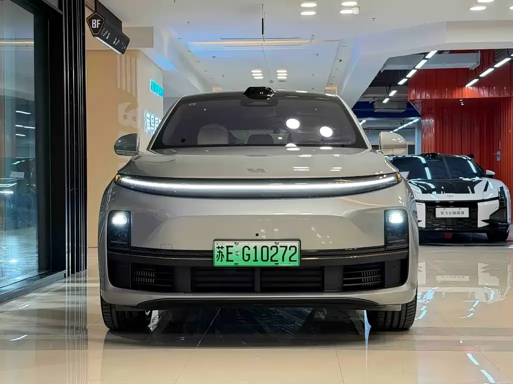 Li Auto L7 2024 из CN, фото 2