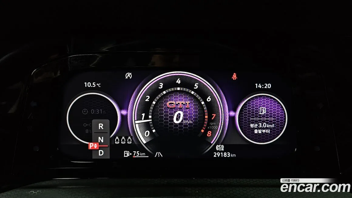Volkswagen Golf 2024 из KR, фото 8