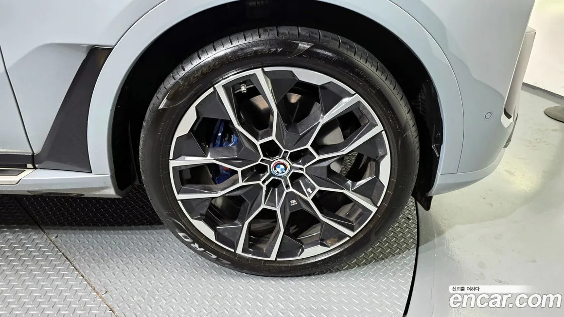 BMW X7 2025 из KR, фото 5