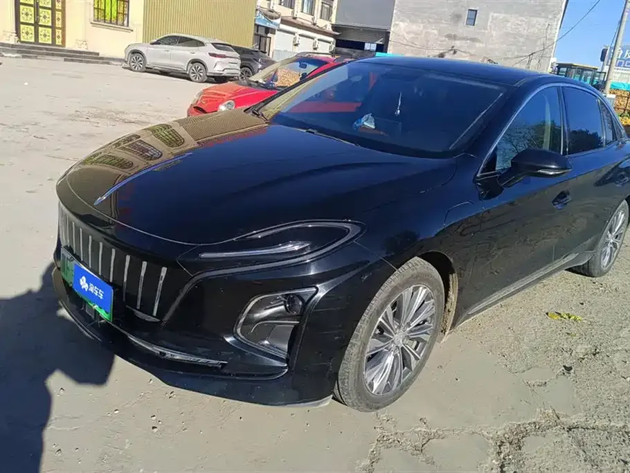Hongqi E-QM5 2024 из CN, фото 1