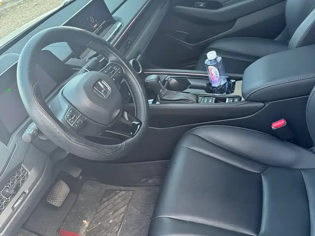 Honda Accord 2025 из CN, фото 4