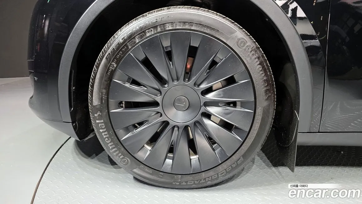 Tesla Model Y 2024 из KR, фото 5