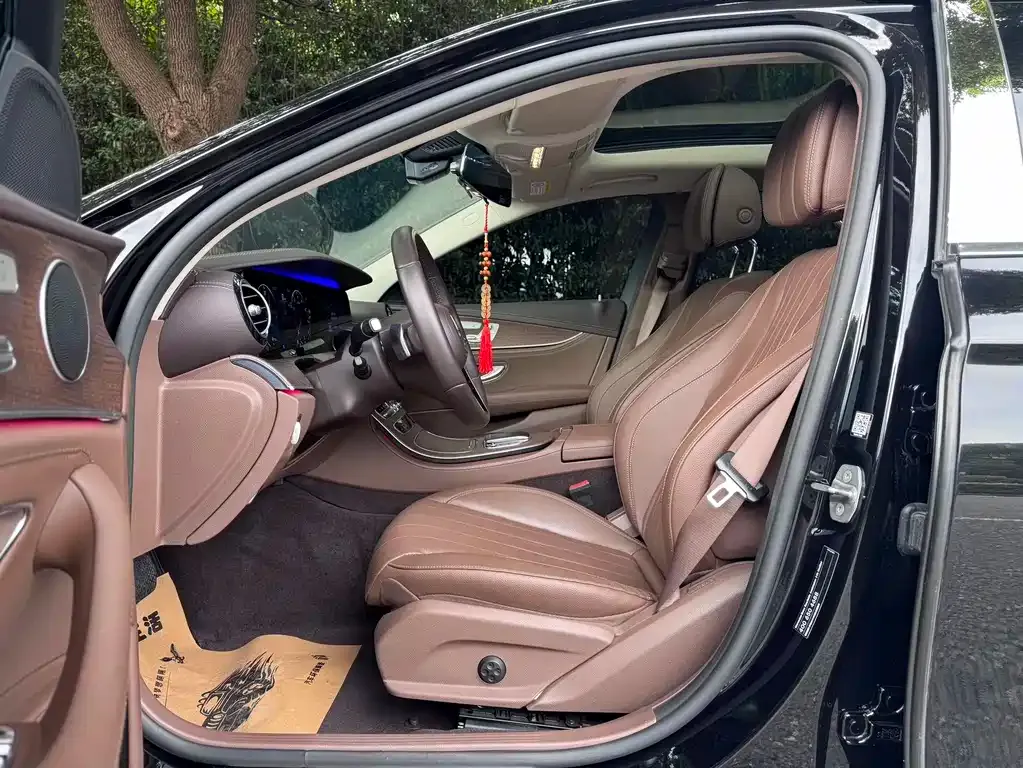 Mercedes-Benz E-Class 2021 из CN, фото 8