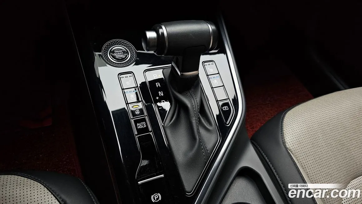 Kia Niro — фото 9
