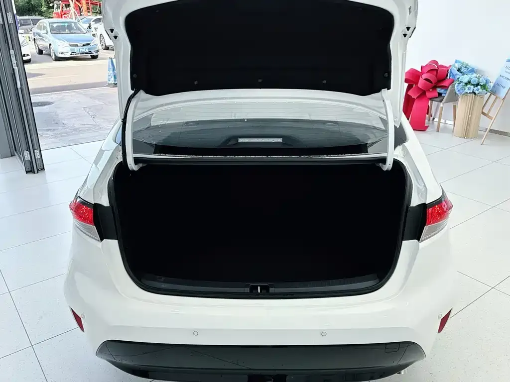 Toyota Levin 2025 из CN, фото 10