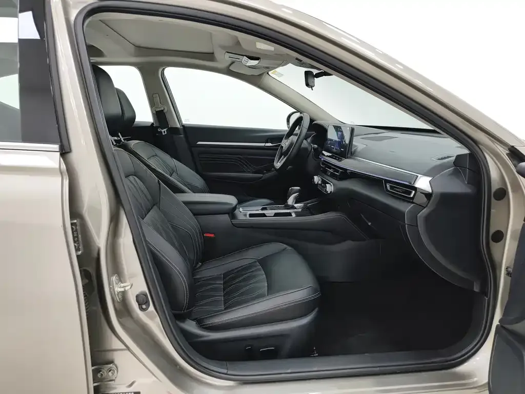 Nissan Teana 2022 из CN, фото 10