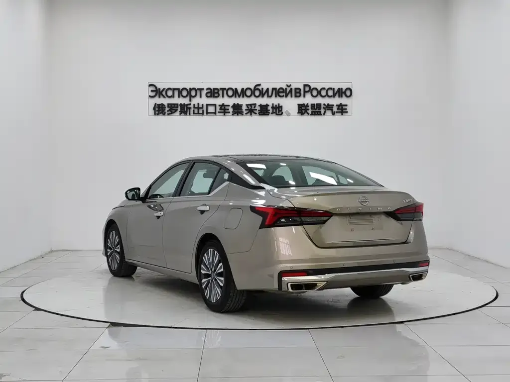 Nissan Teana 2022 из CN, фото 4