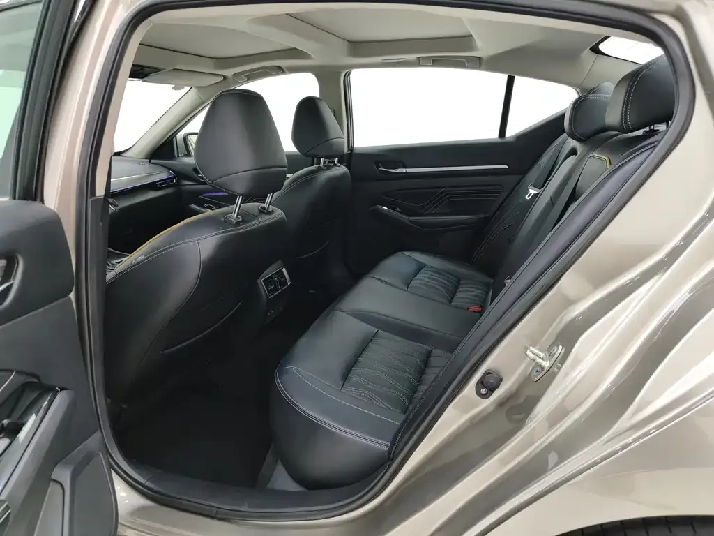 Nissan Teana 2022 из CN, фото 8