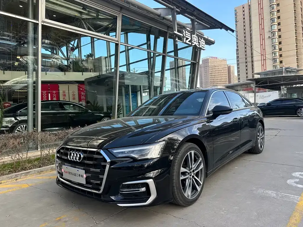 Audi A6L 2023 из CN, фото 1