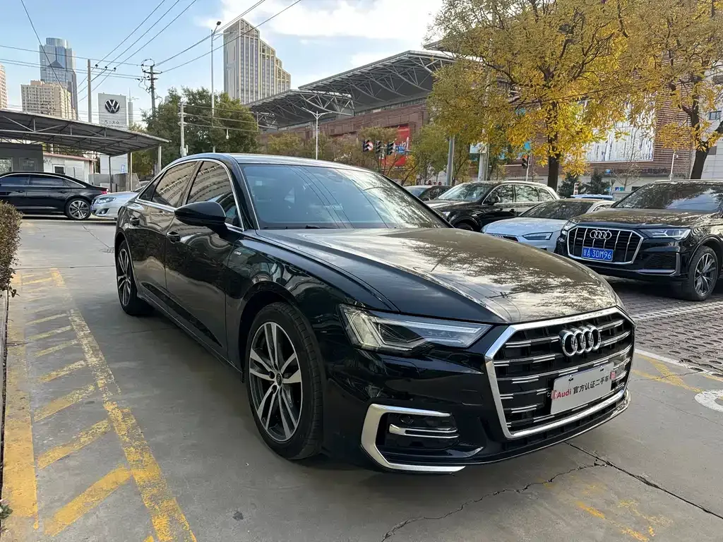 Audi A6L 2023 из CN, фото 6