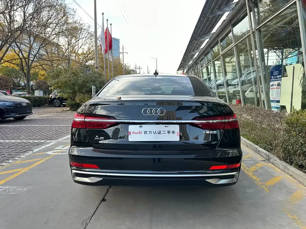 Audi A6L 2023 из CN, фото 7