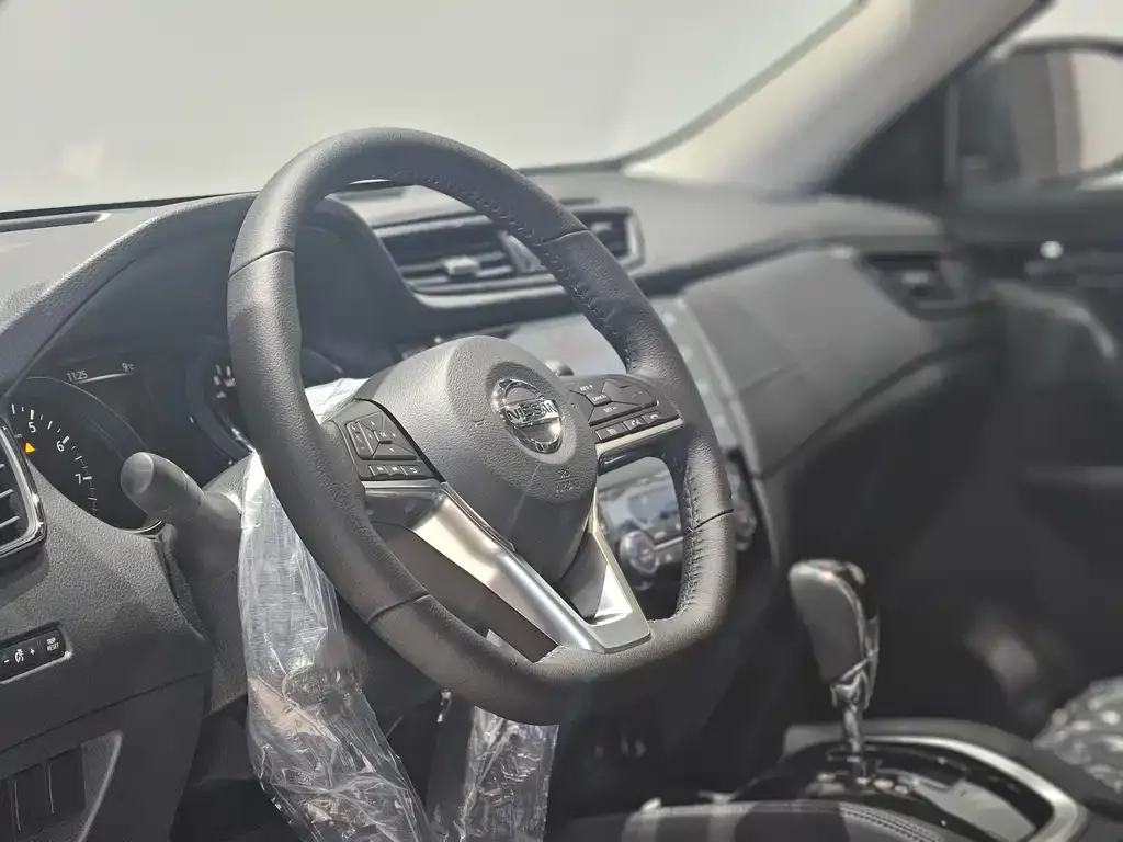 Nissan X-Trail 2025 из CN, фото 7