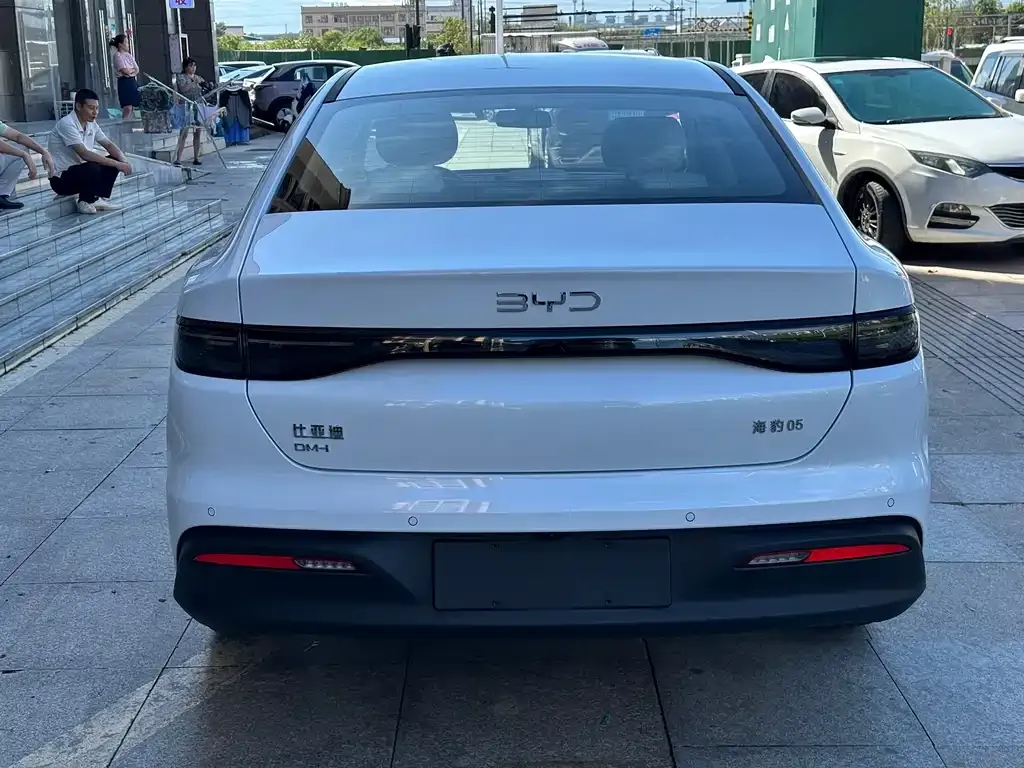 BYD Seal 05 DM-i 2025 из CN, фото 5
