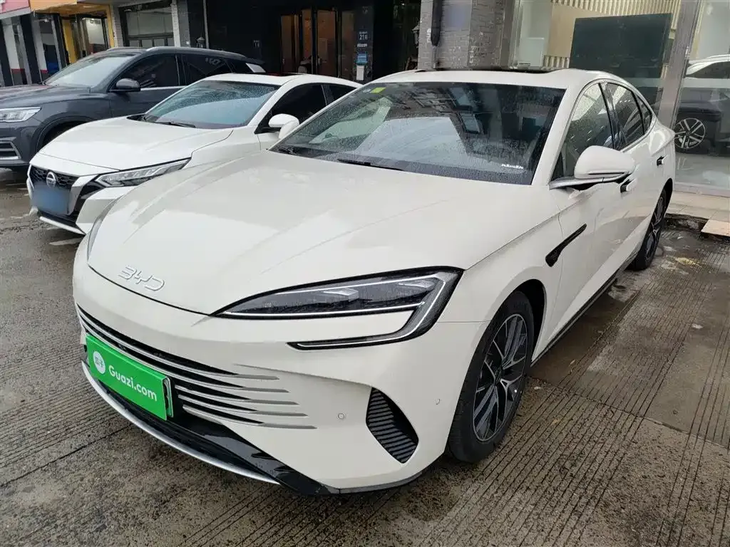 BYD Seal 07 DM-i — фото 1