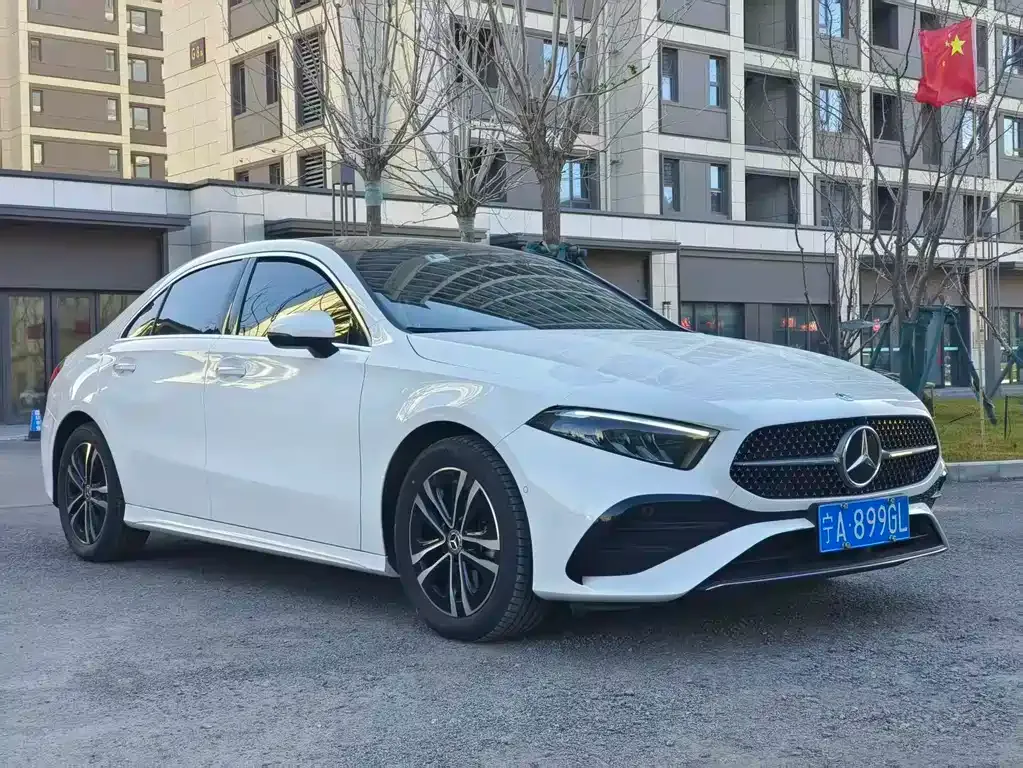 Mercedes-Benz A-Class — фото 3