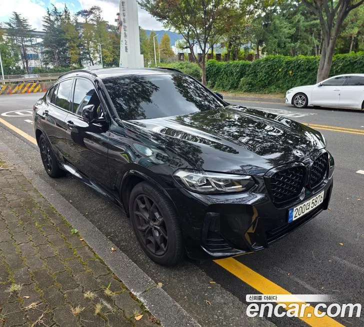 BMW X4 — фото 9